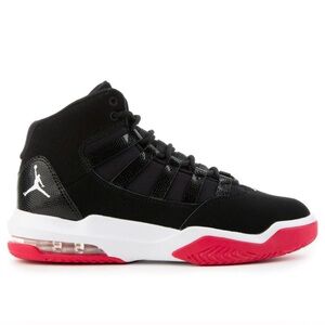 Nike Jordan Max Aura Black / White Rush Red / Size Youth 7 (Big Boy) Jordans